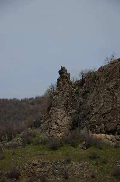 Скално светилище “Кръста”