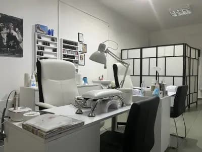 L’ATELIER NAILS BY SILVIYA PETKOVA