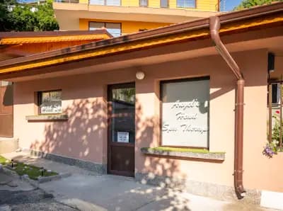 Angel’s Head Spa Therapy