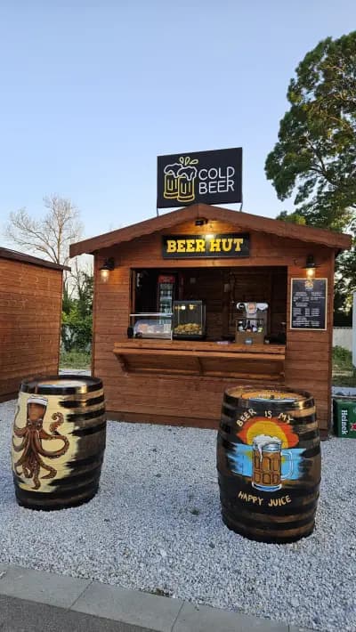 Beer Hut
