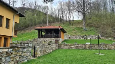 Къща за гости Детелини