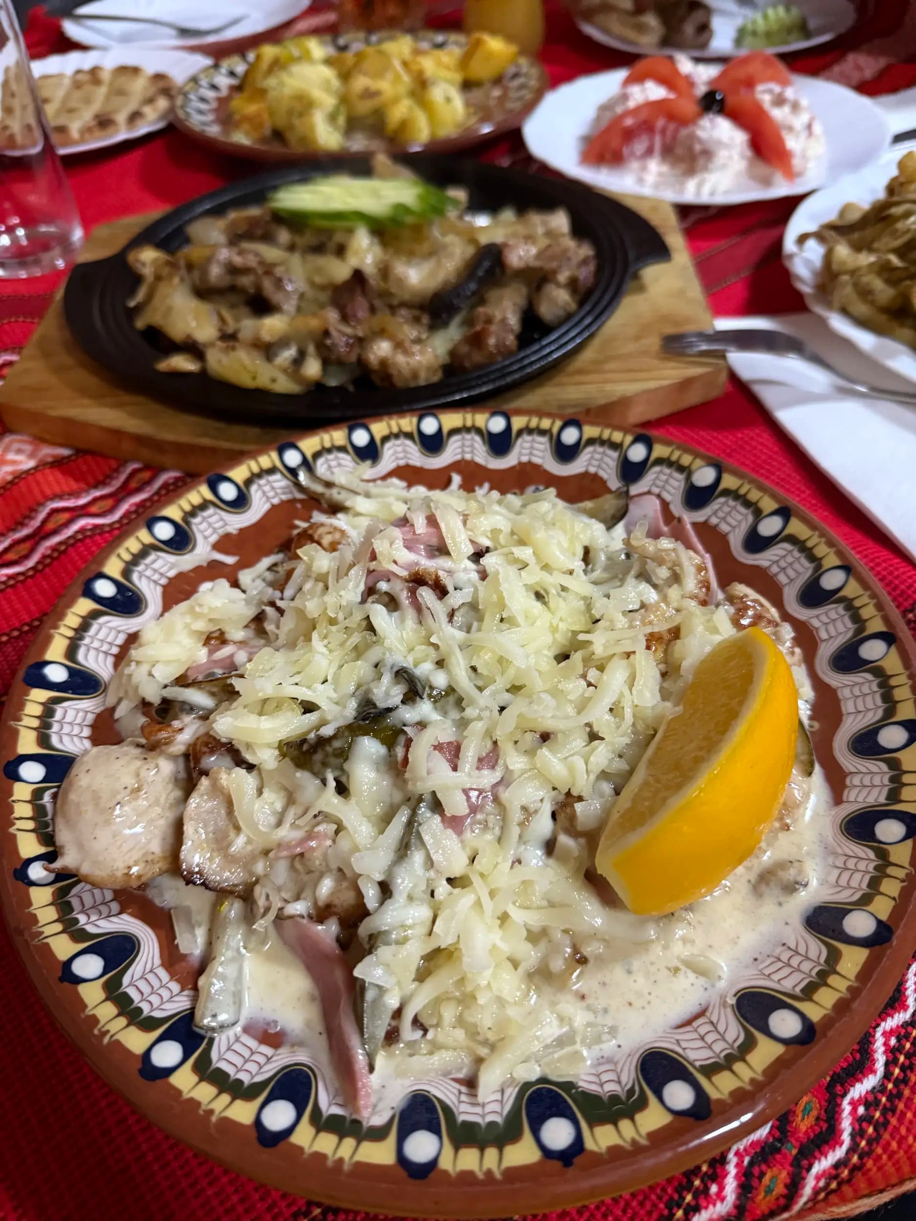 Ресторант „Средна гора“