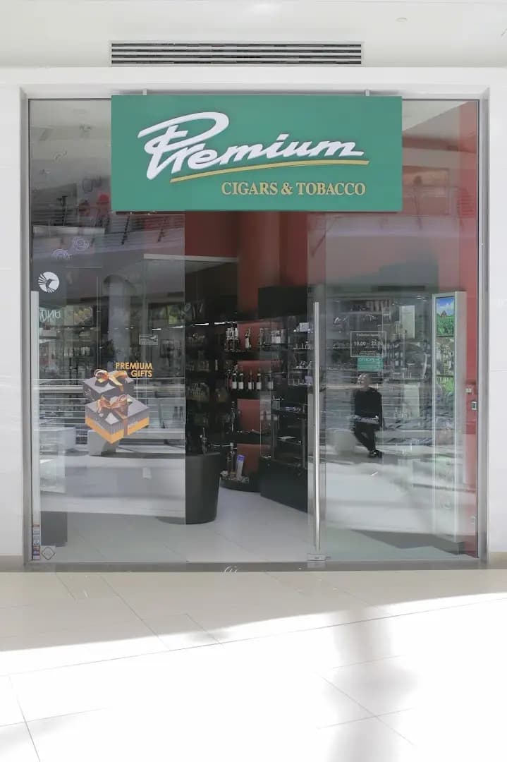Premium Cigars & Tabacco