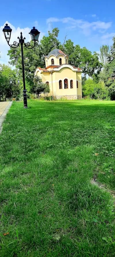Боров парк