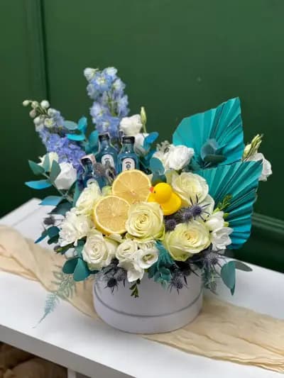 Цветарски магазин "Врана" (Vrana flowershop & bar)