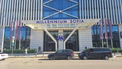 Милениум Център