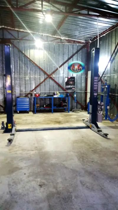 Би енд Кей автоцентър