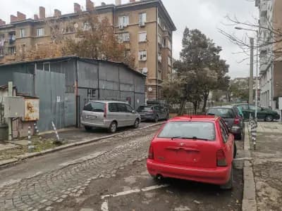 Би енд Кей автоцентър