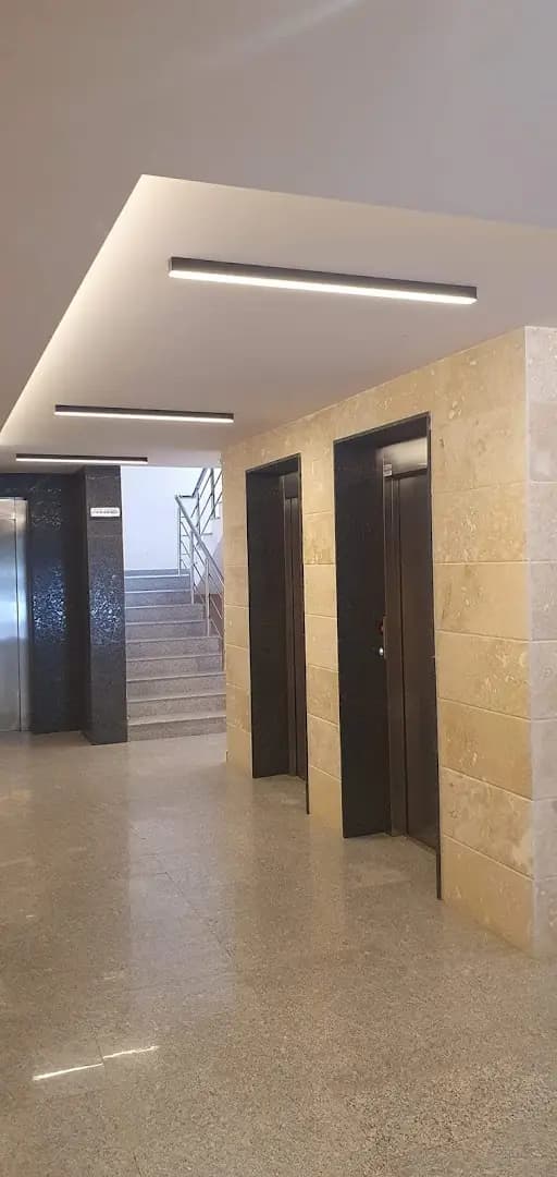 Castello Sky Lounge / Хотел / Апартамент / Stara Zagora