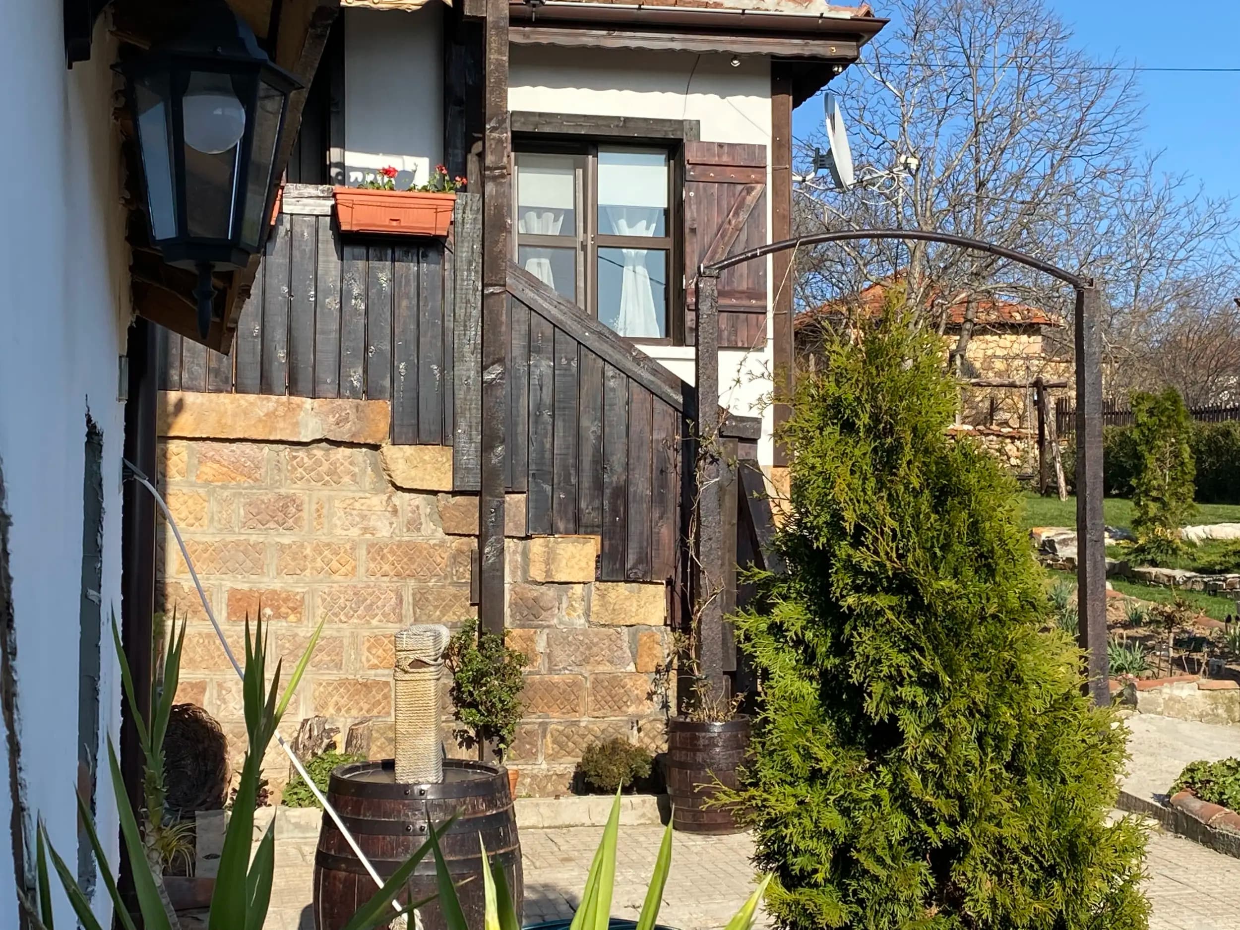 Чакаловата къща