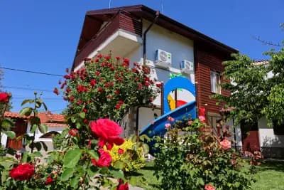 Omaya Guest house Klokotnica - Къща за гости "Омая"