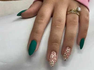 Естетичен Център POSH Beauty