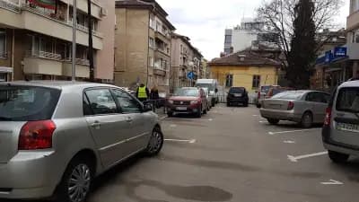 ОББ клон Тунджа - бизнес център за клиенти с годишен оборот над 1 млн. евро