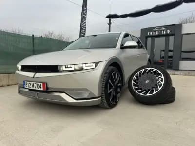 FUTURE CARS