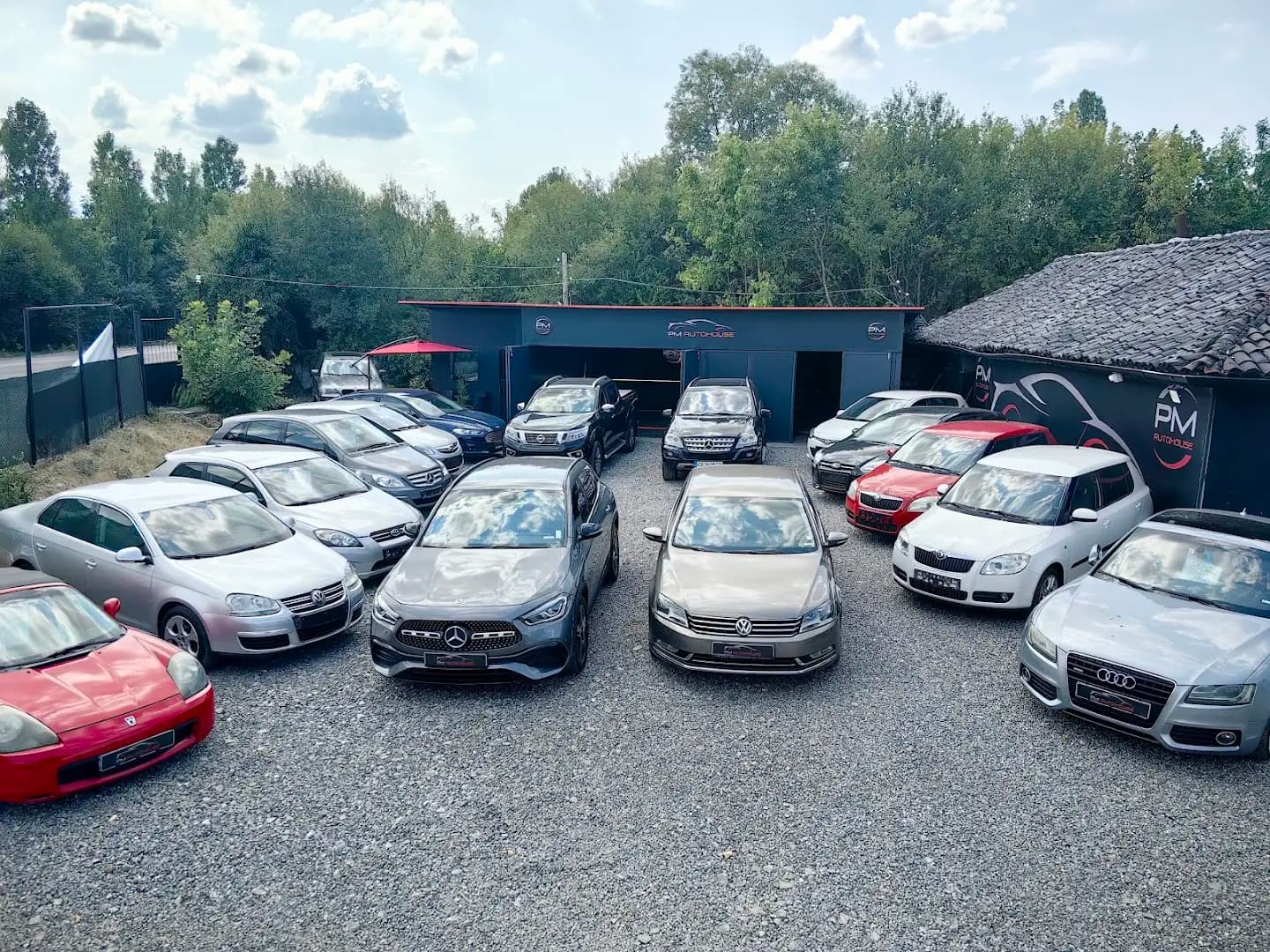 PM AUTOHOUSE