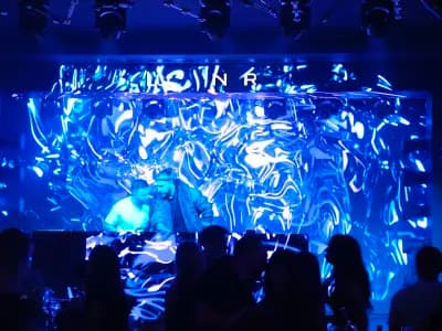 LunOr Bar & Club