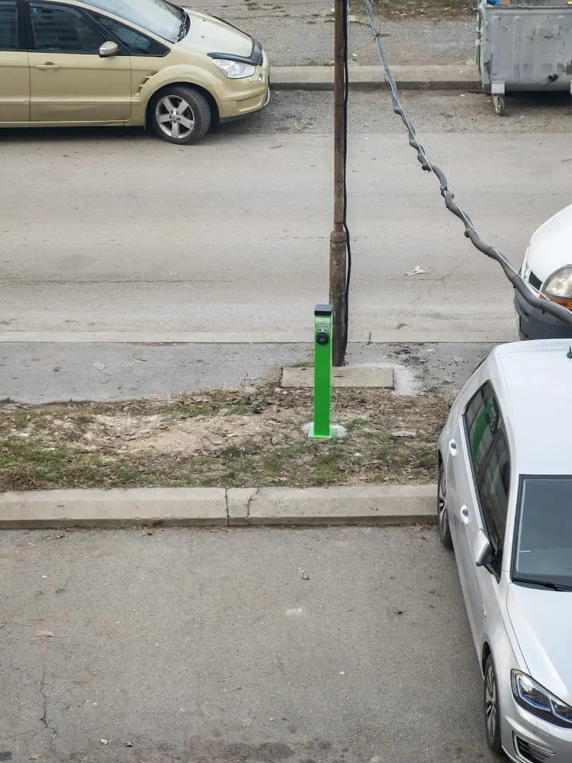 Станция за зареждане Gigacharger