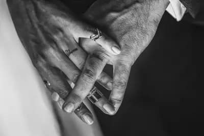 EGG Exclusive Gifts and Gatherings | Парти агенция