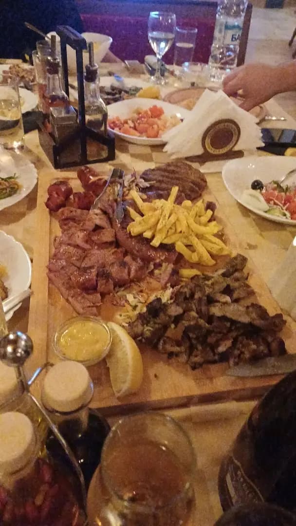 Царска механа