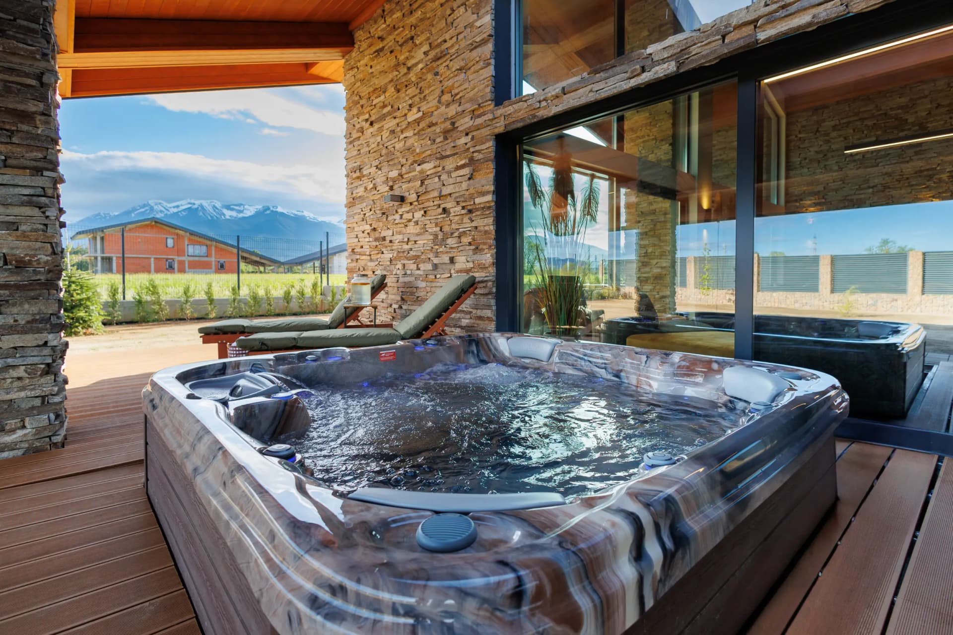 Hypnotic Thermal Villas with private SPA
