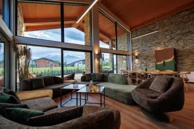 Hypnotic Thermal Villas