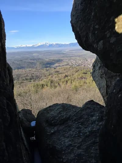 Megalith Ecotrail Access #2