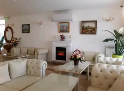 Хотел Далия