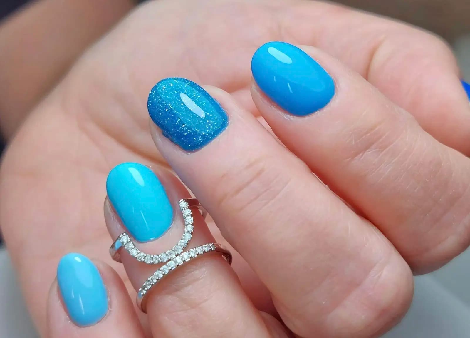 Beauty nails Irena - маникюр , педикюр , ноктопластика гр.Добрич