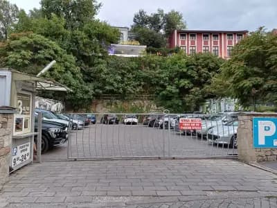 Платен Паркинг