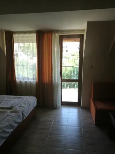 Магазин за месо "Дева"