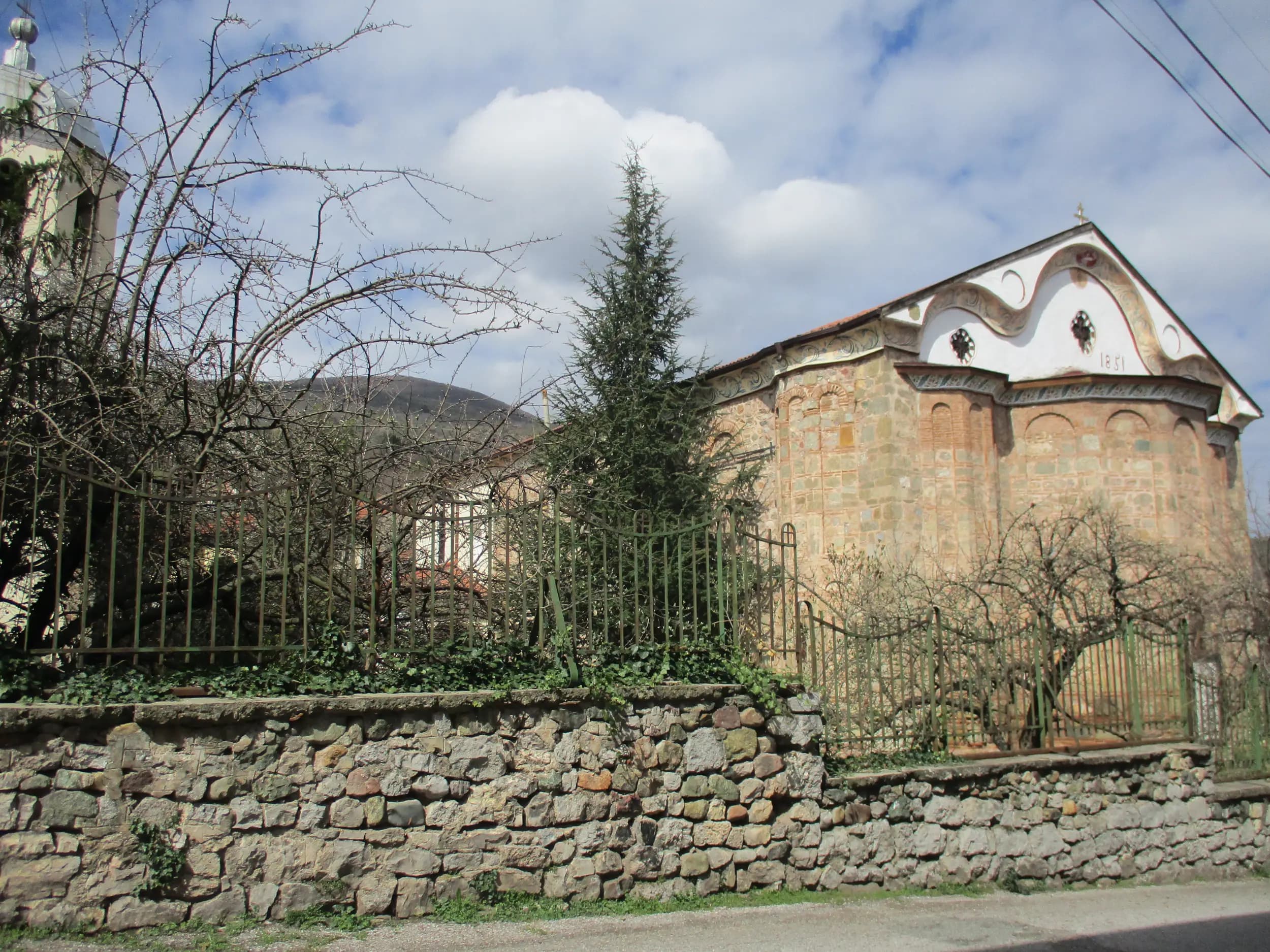 Храм "Успение Богородично" гр. Бобошево