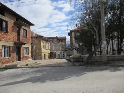 Храм "Успение Богородично" гр. Бобошево