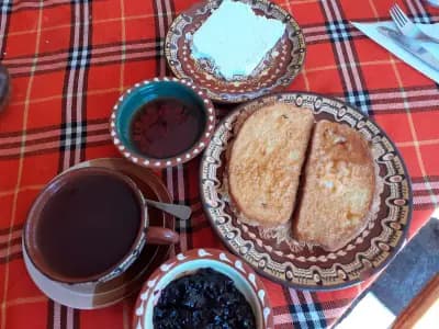 Хотел "Дени", Триград