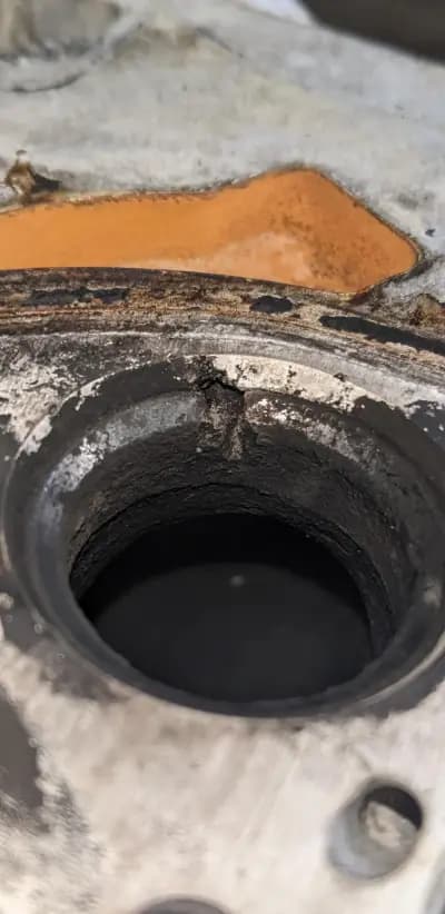 "БРАЯН-4" ЕООД РЕМОНТ НА ЦИЛИНДРОВИ ГЛАВИ