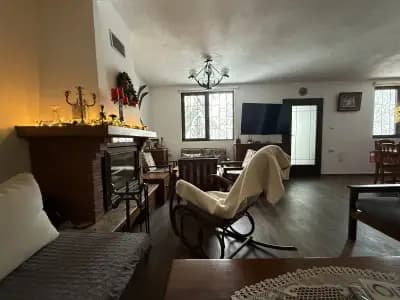 Вила „Густо”