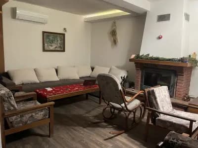 Вила „Густо”