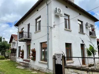 Къща за гости Куклите Петревене