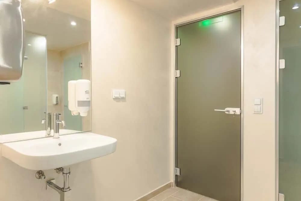 VEDA Swimming Pool & Spa