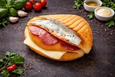 Sand Witch (Пясъчна Вещица)