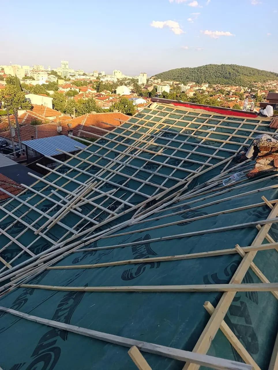 ИВАНОВИ СТРОЙ 24 - Ремонт на покриви и тенекиджийски услуги Ямбол