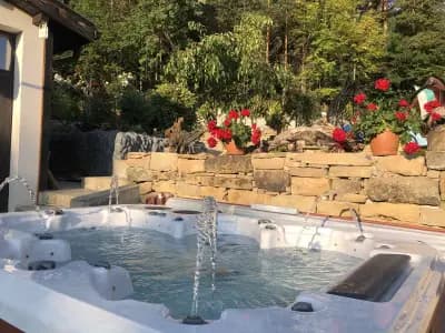 Къща за гости Край гората