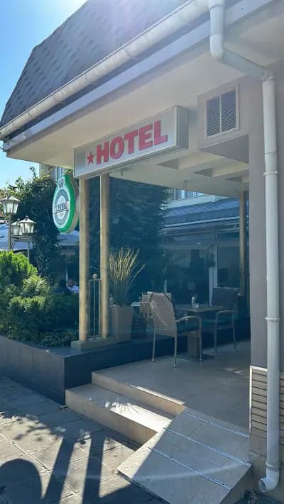 КЛУБ БАР СРЕДНА ГОРА (ГЕОСИСТЕМ ЕООД)