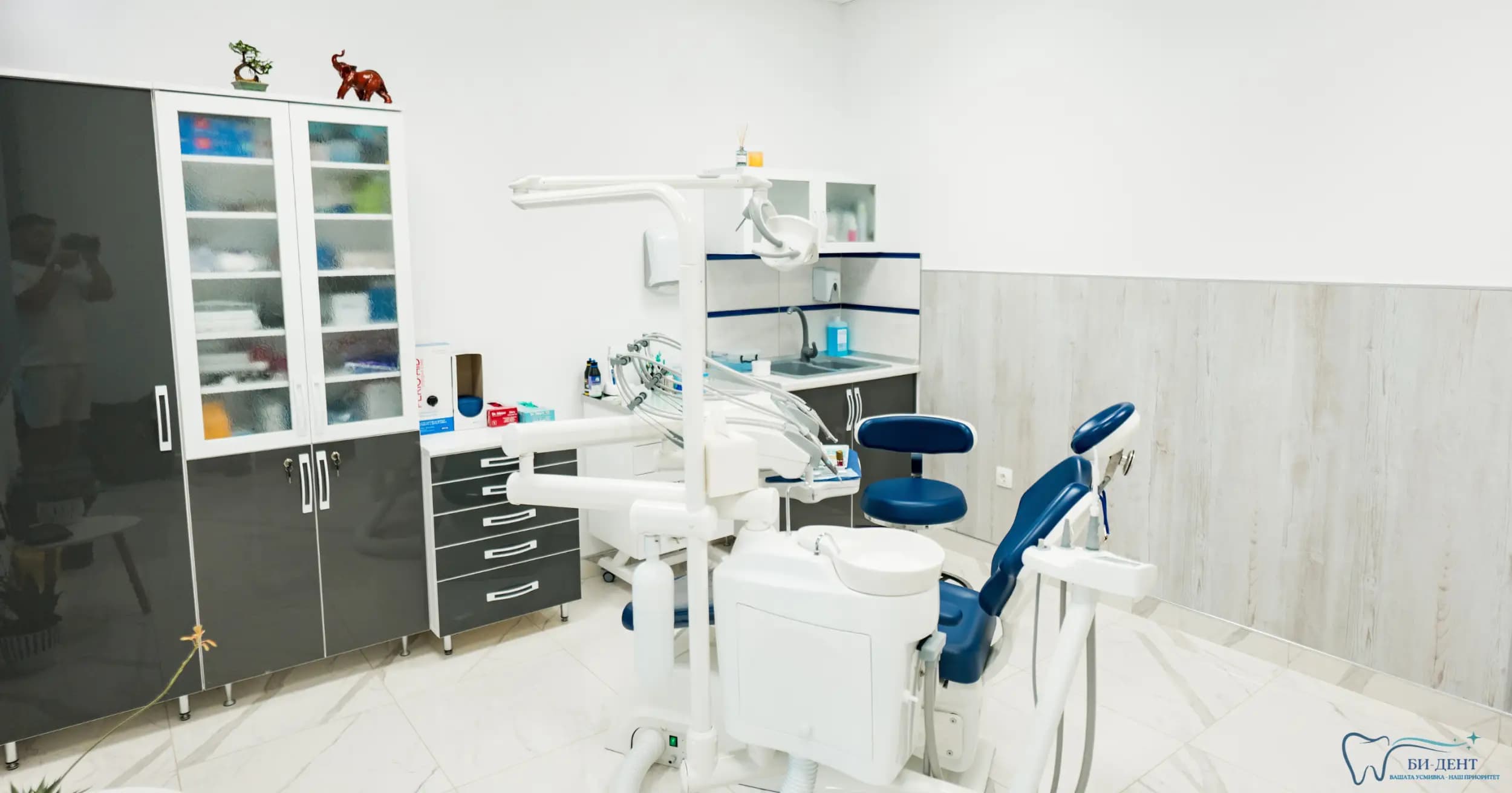 Дентална практика "БИ - Дент" - Зъболекар Казанлък