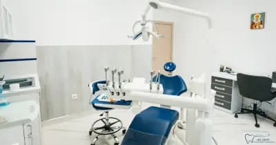 Дентална практика "БИ - Дент" - Зъболекар Казанлък