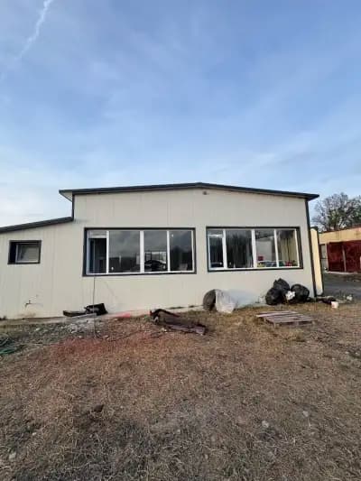 Detailing Point Garage - "Пране и полиране на фарове и автомобили"