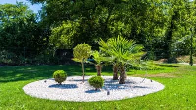 Къща за гости "Зеленият двор"