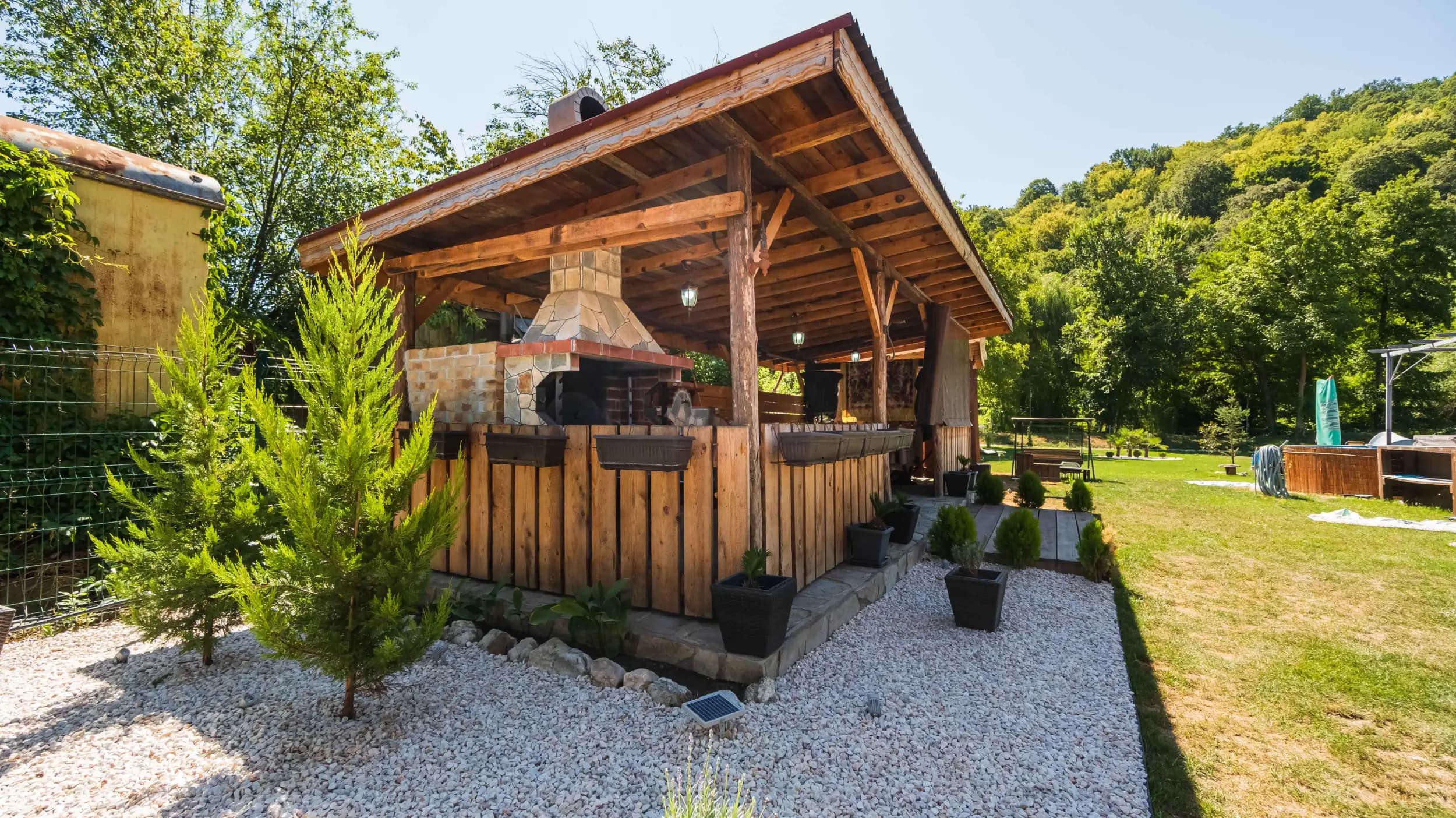 Къща за гости "Зеленият двор"