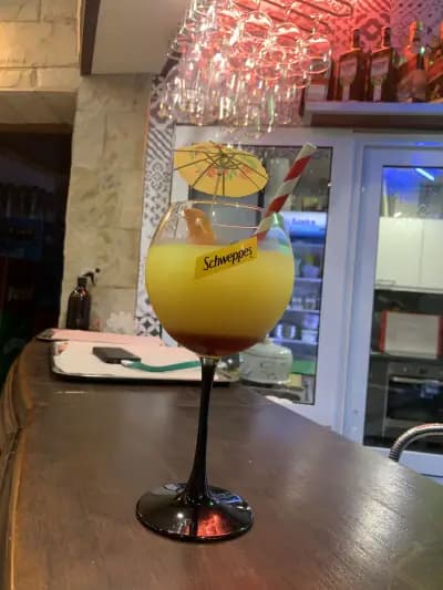 Приятели ТОЙ иТЯ