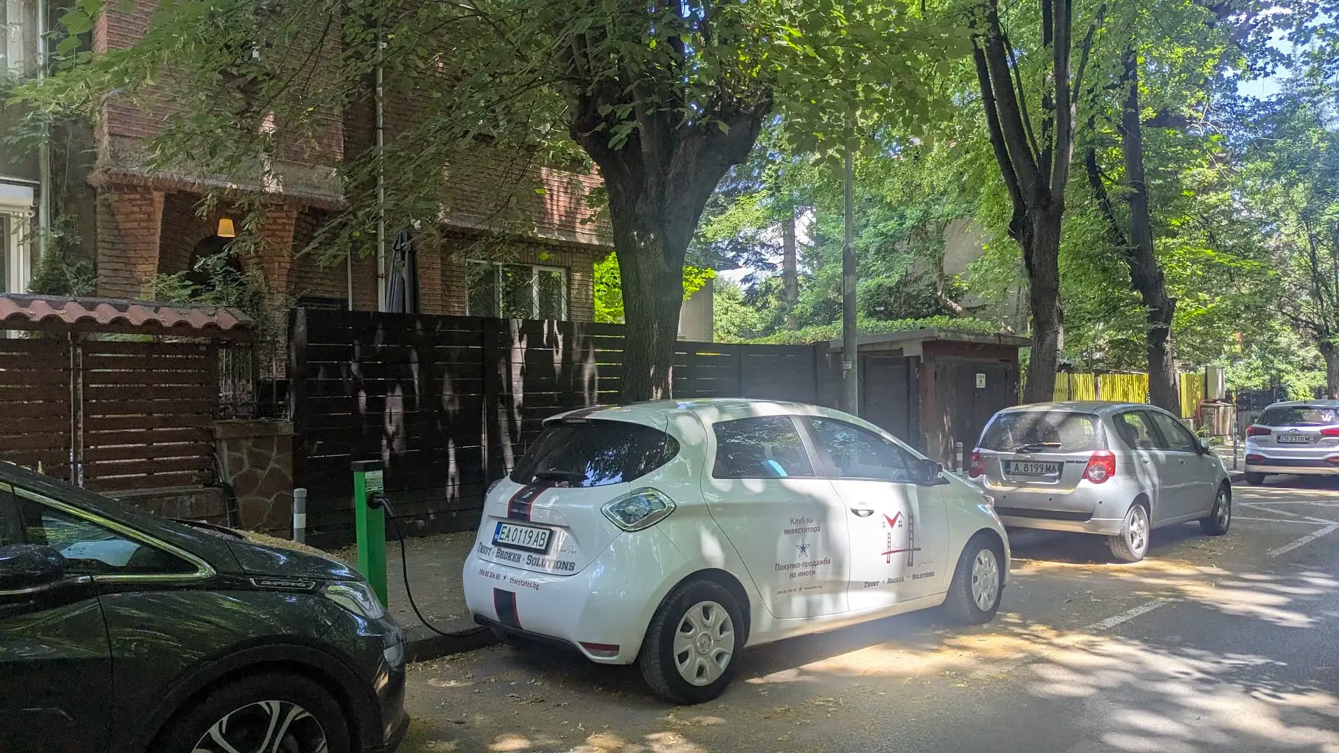 Станция за зареждане Gigacharger