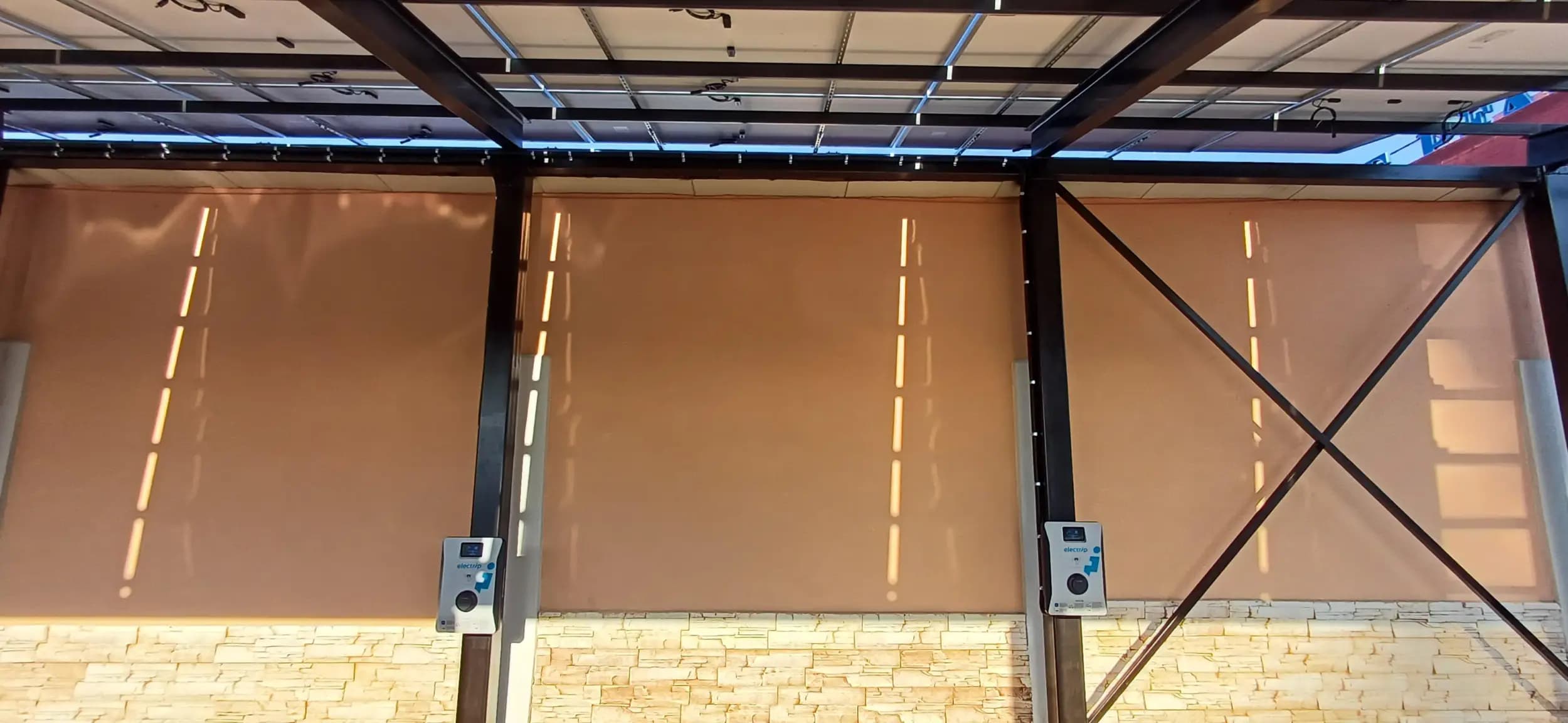 Станция за зареждане Electrip